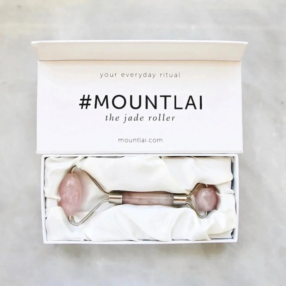 Mount Lai De-Puffing Rose Quartz Facial Roller - Picture 3 of 7